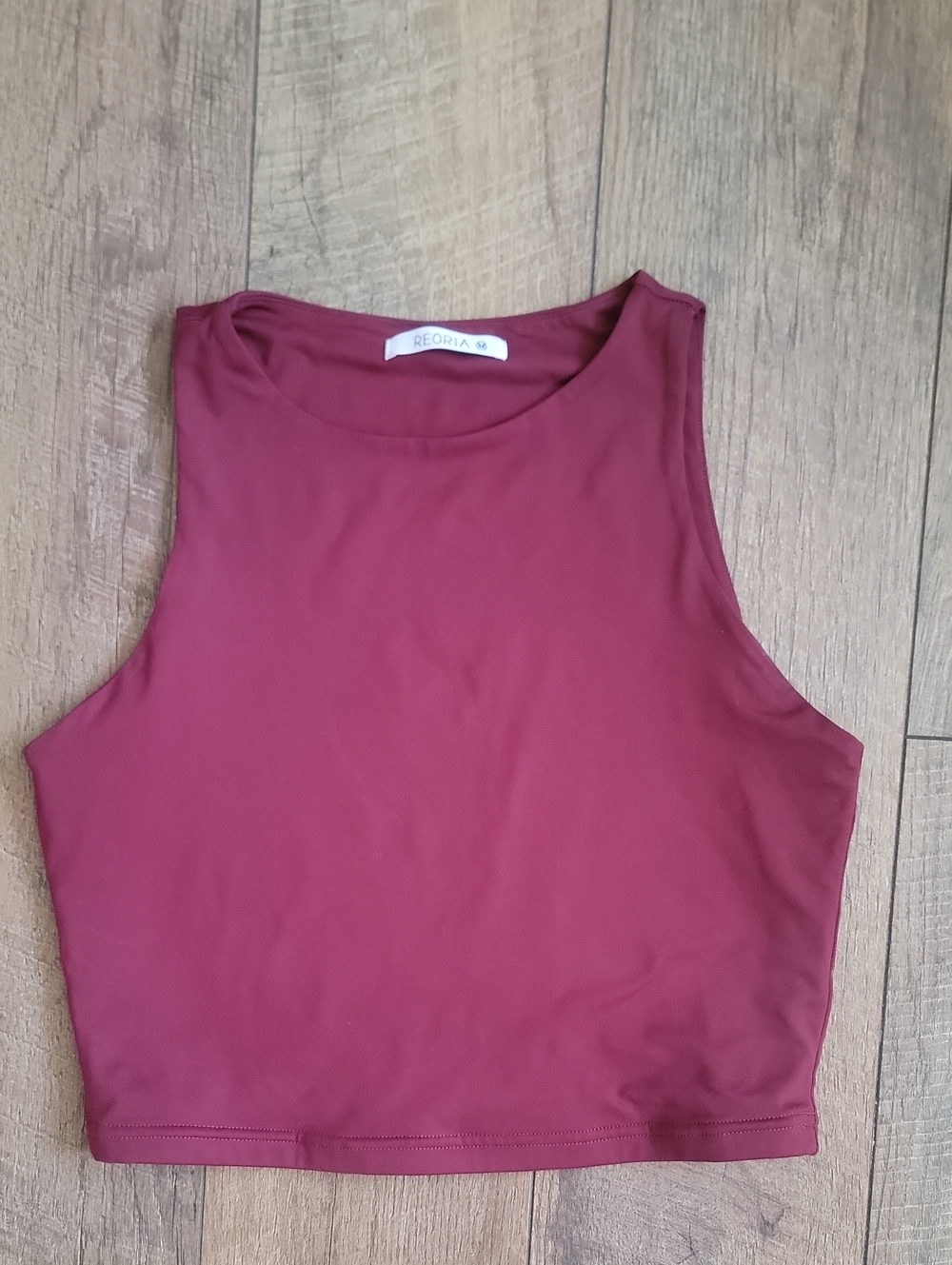 ReoRia Wine Red Cropped Tank Top